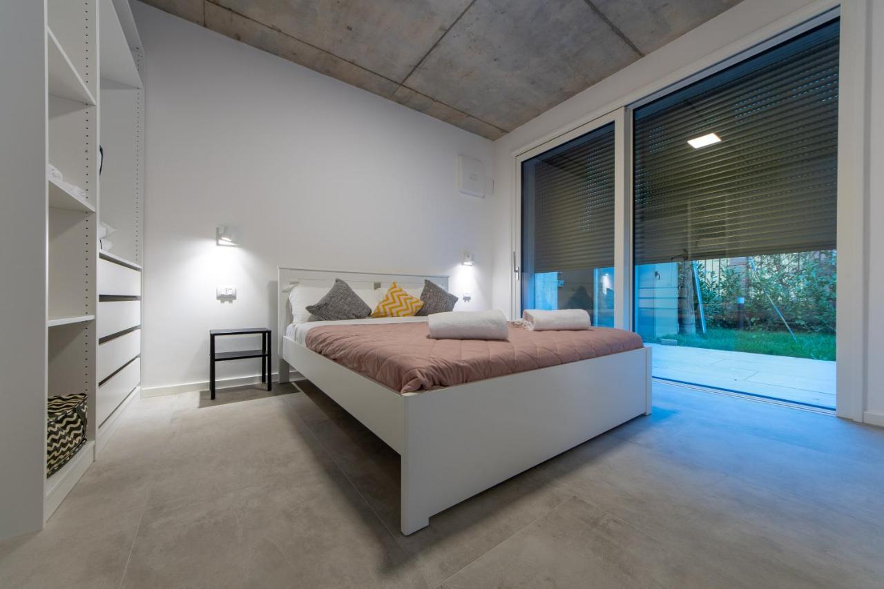 Housmart Toscana 53 Black Boloňa Exteriér fotografie