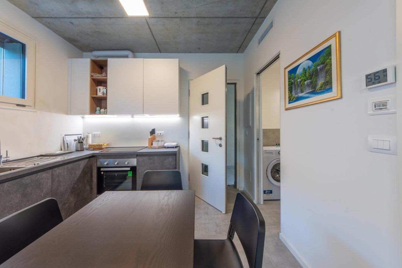 Housmart Toscana 53 Black Boloňa Exteriér fotografie